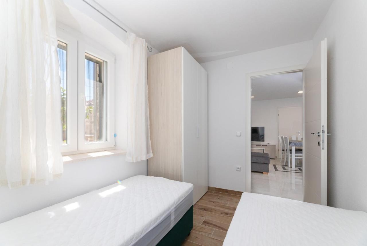 Apartmani Canaki Supetar Dış mekan fotoğraf