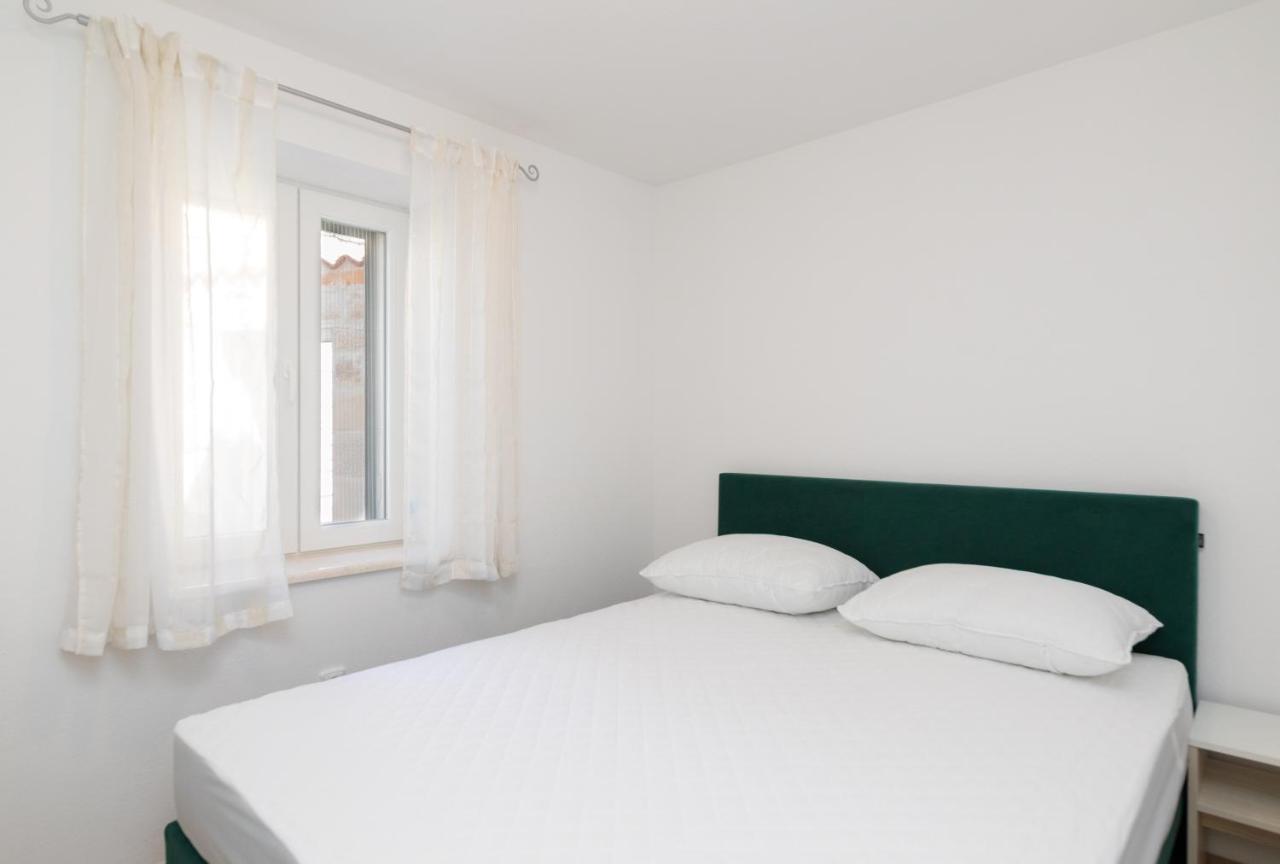 Apartmani Canaki Supetar Dış mekan fotoğraf