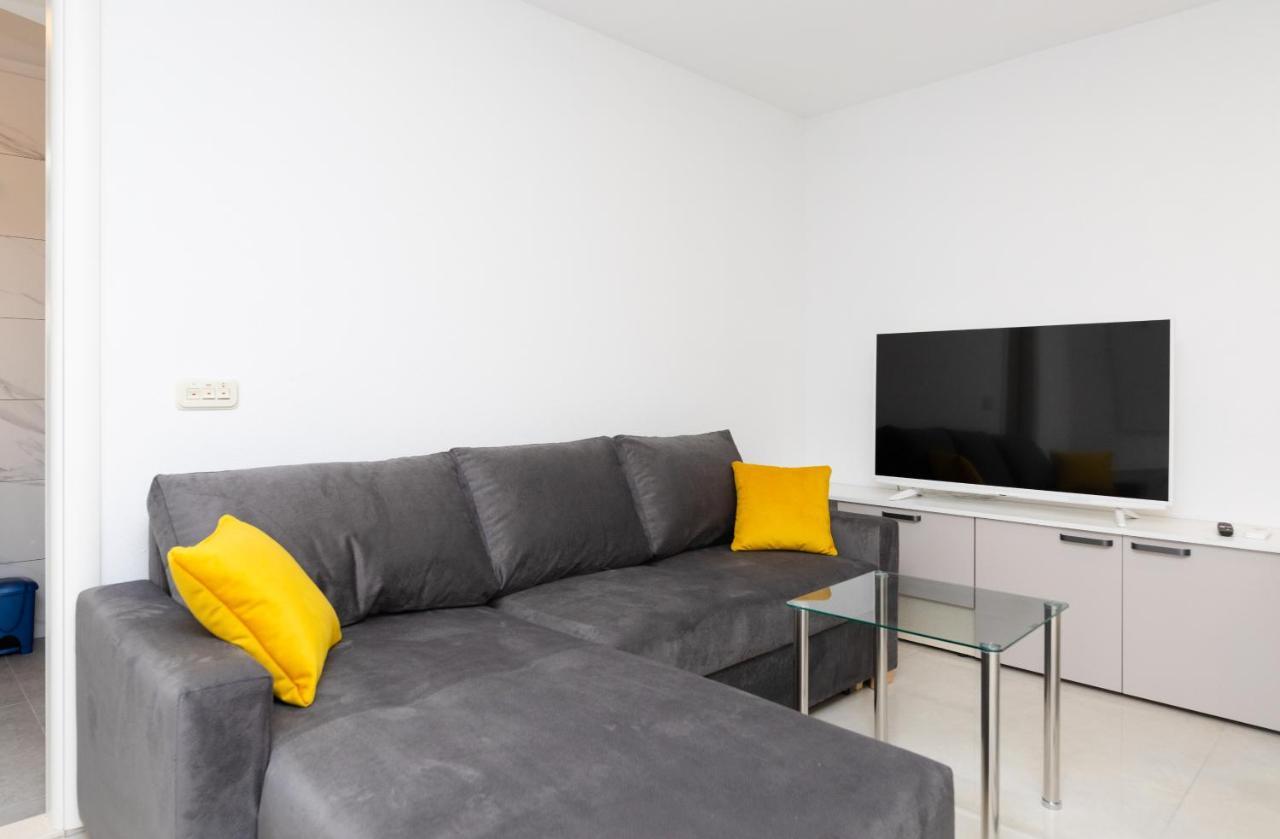 Apartmani Canaki Supetar Dış mekan fotoğraf