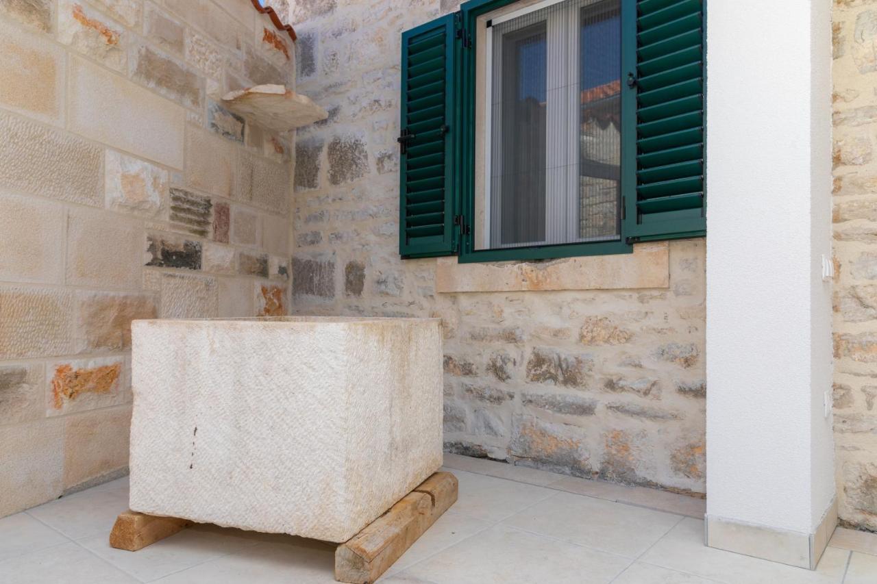 Apartmani Canaki Supetar Dış mekan fotoğraf